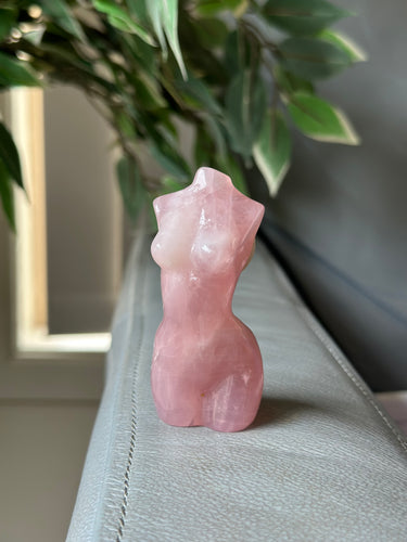 Rose Quartz Female Figure