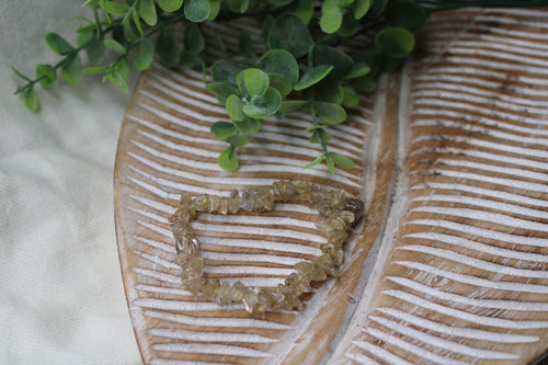 Golden Rutilated Quartz Chip Bracelet