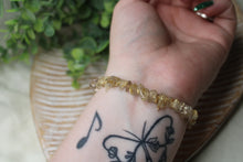 Load image into Gallery viewer, Golden Rutilated Quartz Chip Bracelet